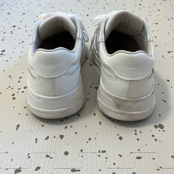 💘 VAGABOND - SELENA WHITE COURT SNEAKERS